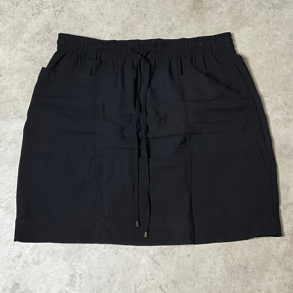 DownEast Black Mini Skirt